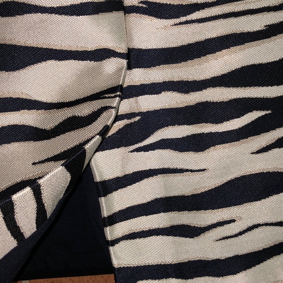 🦓ANN TAYLOR🦓ZEBRA JACQUARD PENCIL SHIRT🦓 - Picture 10 of 11